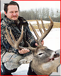 Trophy Whitetail Hunting in Alberta with Trophy Stalkers